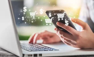 women-hand-using-smartphone-online-selling-people-shopping-online-with-chat-box-cart